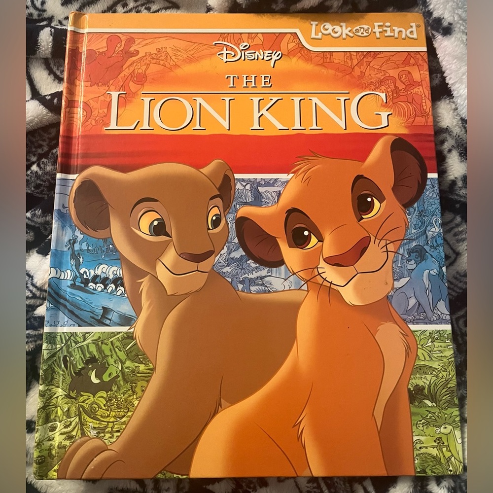 Lion King Look and Find